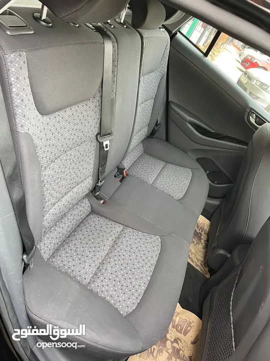 2019  Hyundai  ioniq  clean carfax  فحص كامل