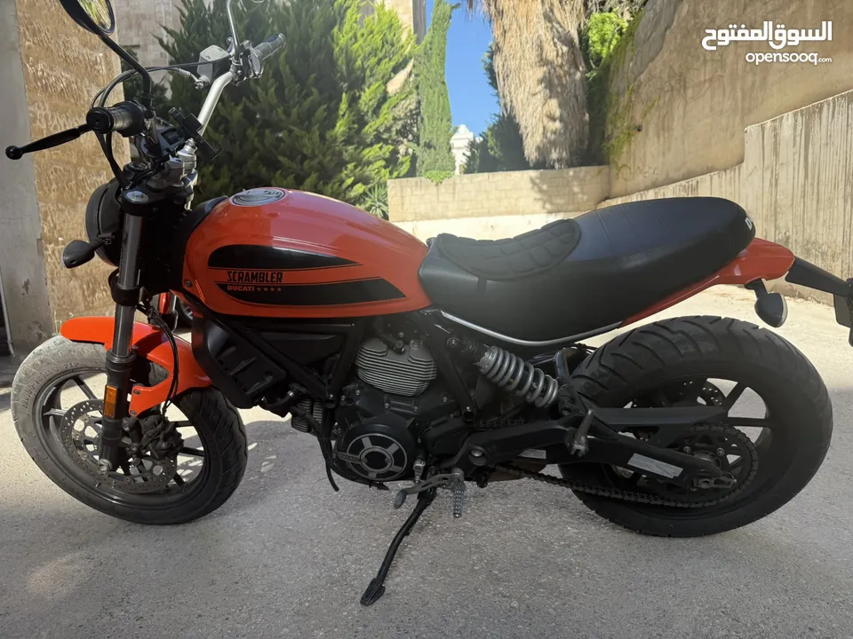Ducati scrambler sixty2