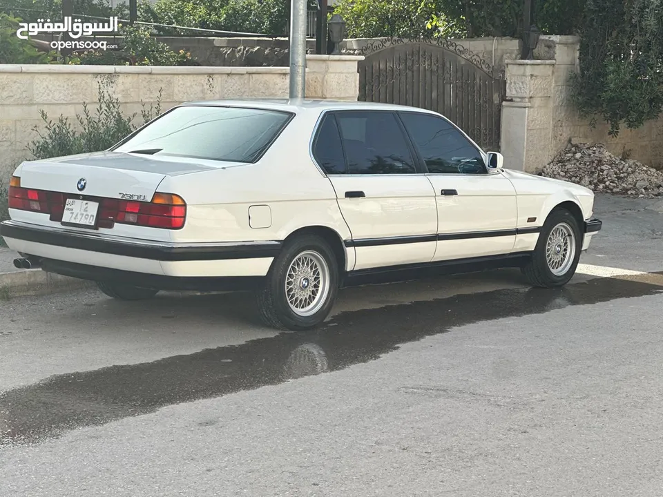 للبيع BMW 730 بحالة الوكالة