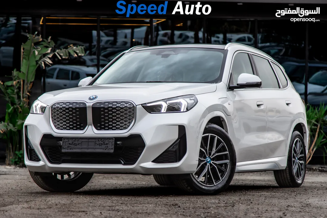 BMW IX1 e-drive 25L 2024 M Package kit full Electric