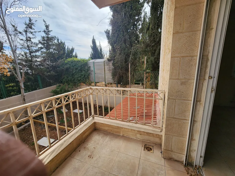 شقة للبيع في دير غبار - ref : 14420
