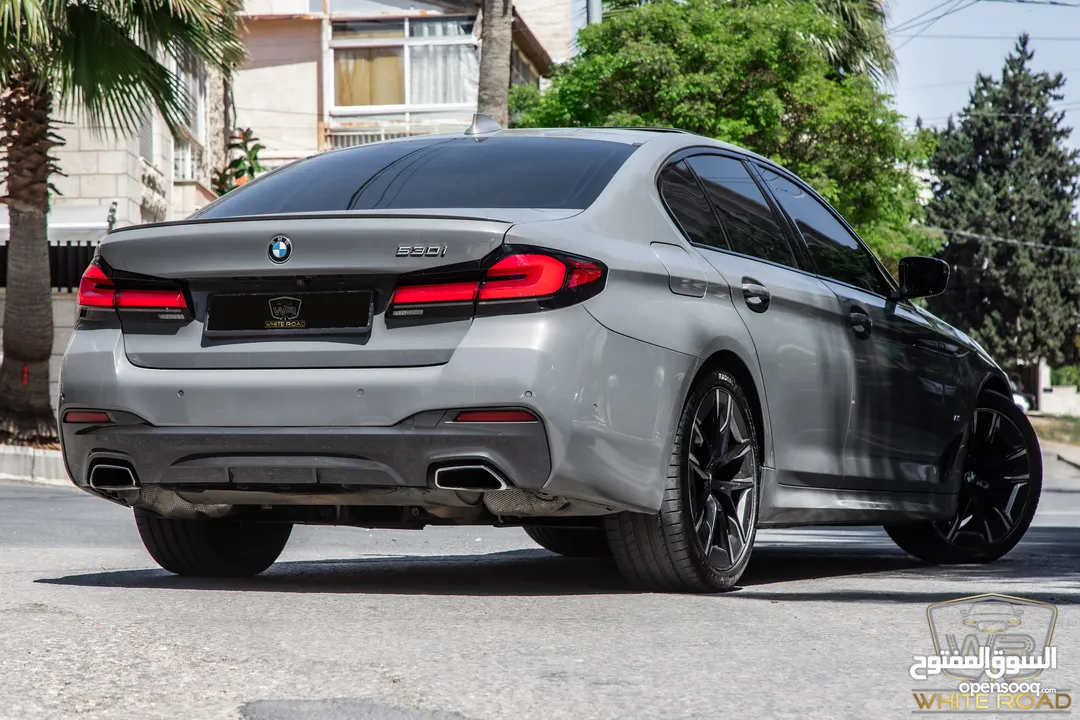 Bmw 530I 2023 M kit Gasoline   السيارة مميزة جدا و قطعت مسافة 75,000 كم فقط