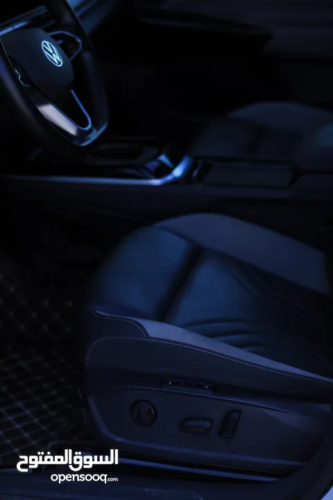VOLKSWAGEN ID.4 CROZZ PRO  2022