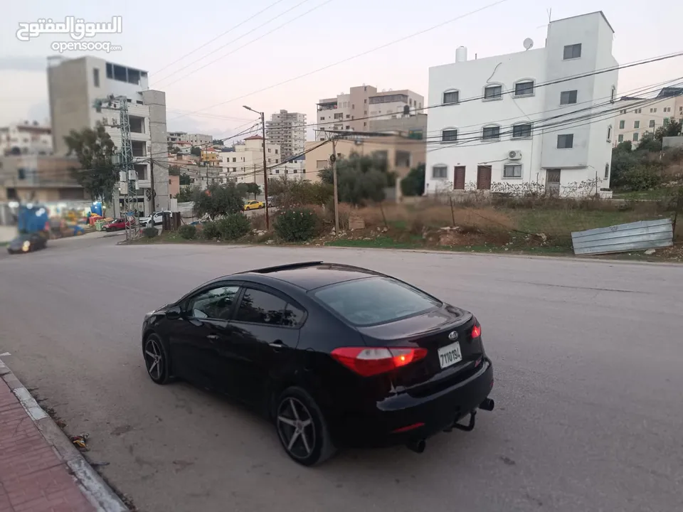 كيا سيراتو 2015 فل فتحه هوك ليدات بسعر حرق 39500 البدل وارد