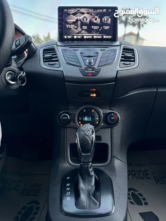 ‏Ford Fiesta 2017 ، اوتوماتيكك ،  مطور 1600 ،، فحص ممتاز تخلو من الحوادث او الضربات اغلبها بوية شركة