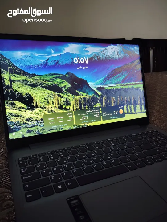 لابتوب Lenovo , RAM 8GB  تخزين 800GB , شاشة [14] بوصة  بحالة ممتازة