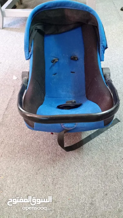 مستلزمات اطفال بحاله جيده جدا
