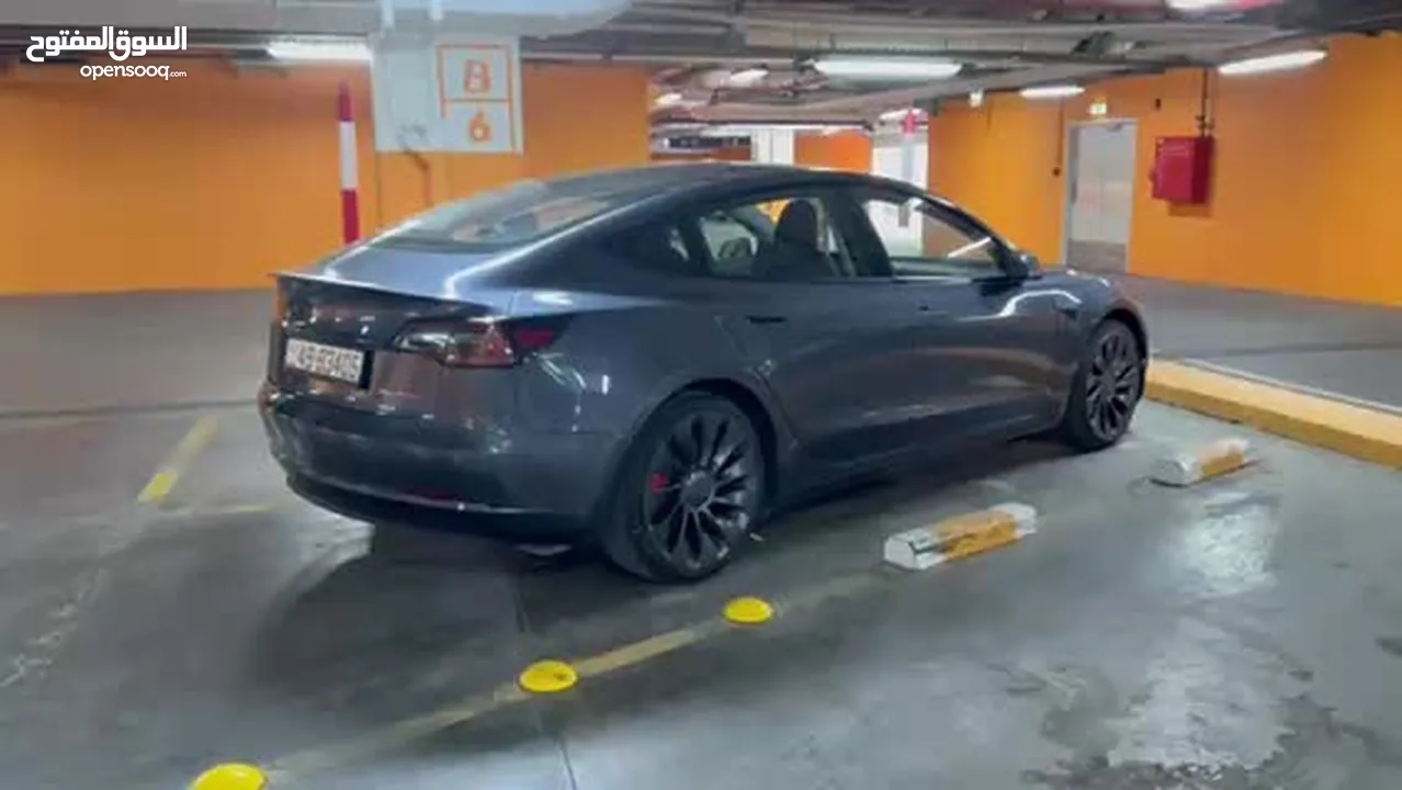 Tesla 2022 performance 4 Jayyad B+86 score mint condition تسلا 2022 بيرفورمانس