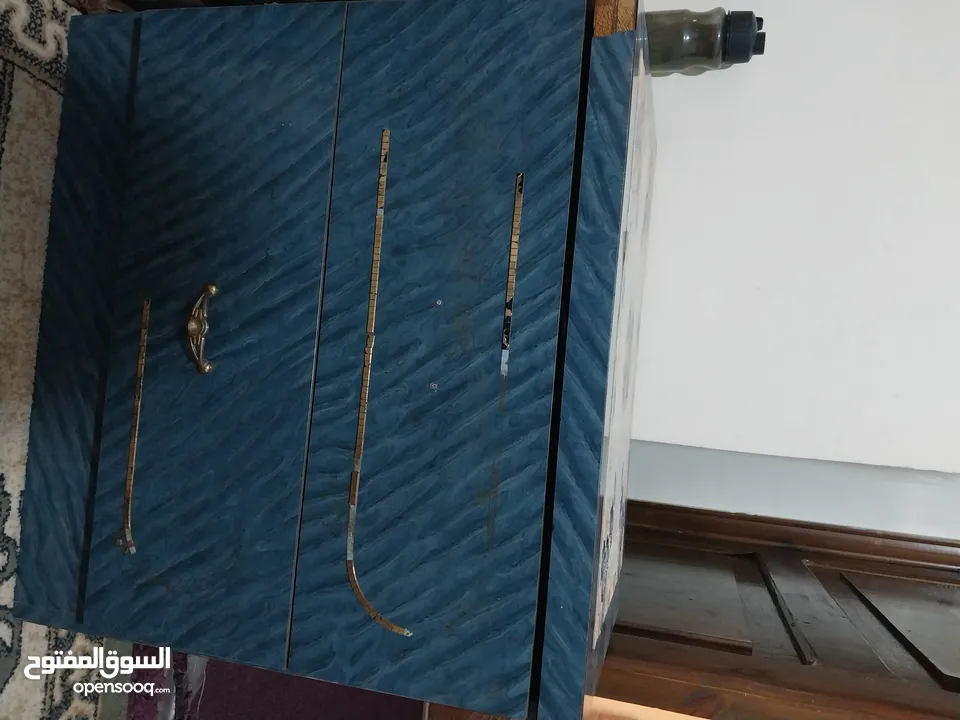 غرفه ماستر تفصيل خشب سويد مستعمله لاصحاب المناجر والأثاث المستعمل للبيع