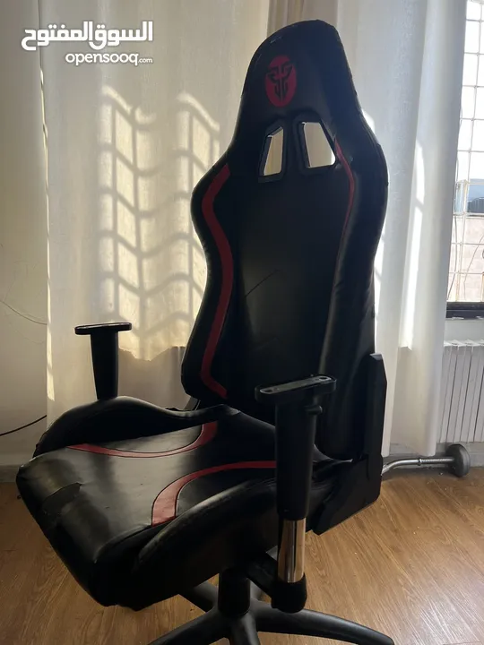 كرسي gaming نوعيه ممتازا