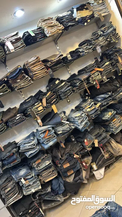 سعر مغري7شيكل بالطين جينز رجالي عداد400 جاكيتات عدد200 قمصان عداد200