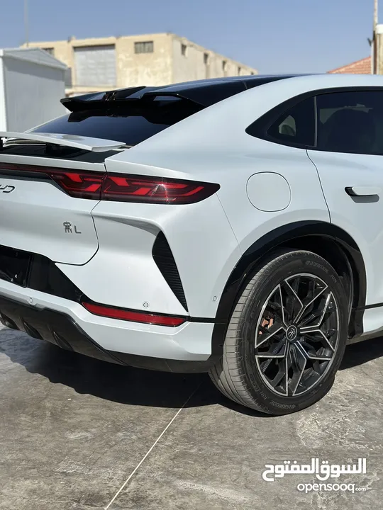 Byd Song L 2023  excellent دفع رباعي AWD 520hp حصان اعلا صنف ماتورين داخليه مميزه الكنتارا جنط مميز