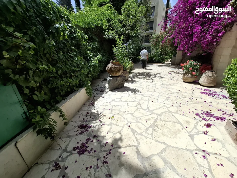 شقة غير مفروشة للإيجار  ( Property 43170 )-174836195