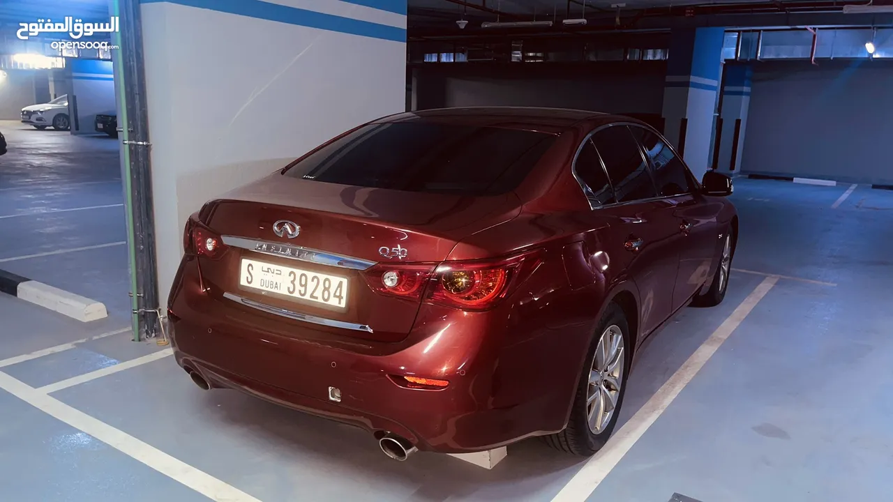 Infiniti Q50 للبيع