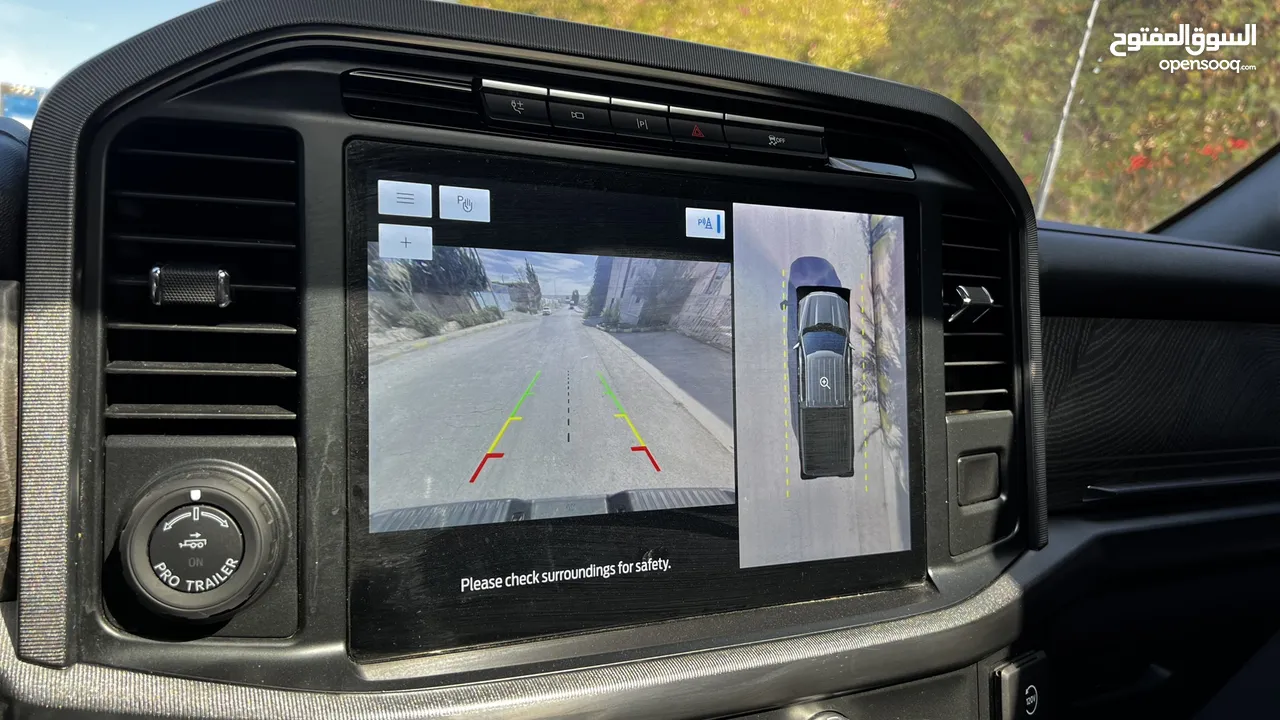 2022 FORD F-150 Platinum Hybrid Black-Edition