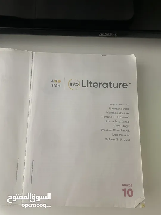 literature book for sale 589 pages