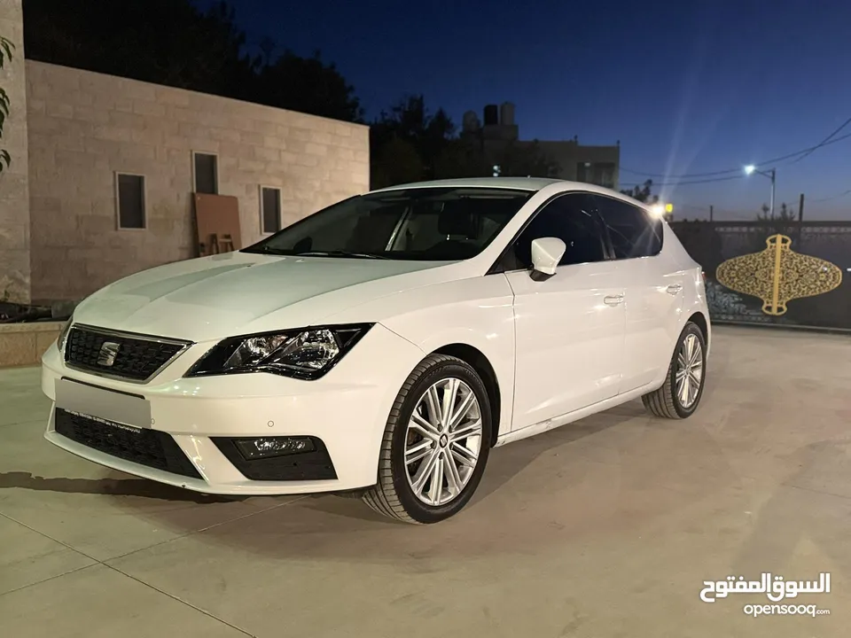 سيات ليون اكسلنس 2018
