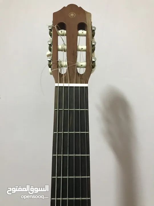 Yamaha c40 classical guitar