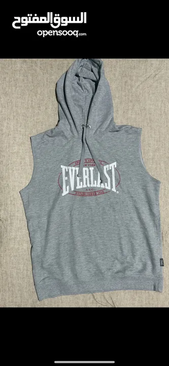 EVERLAST GYM HOODIE هودي للجيم (كت) حالة ممتازة ما فيها اشي  5jd خمس دنانير