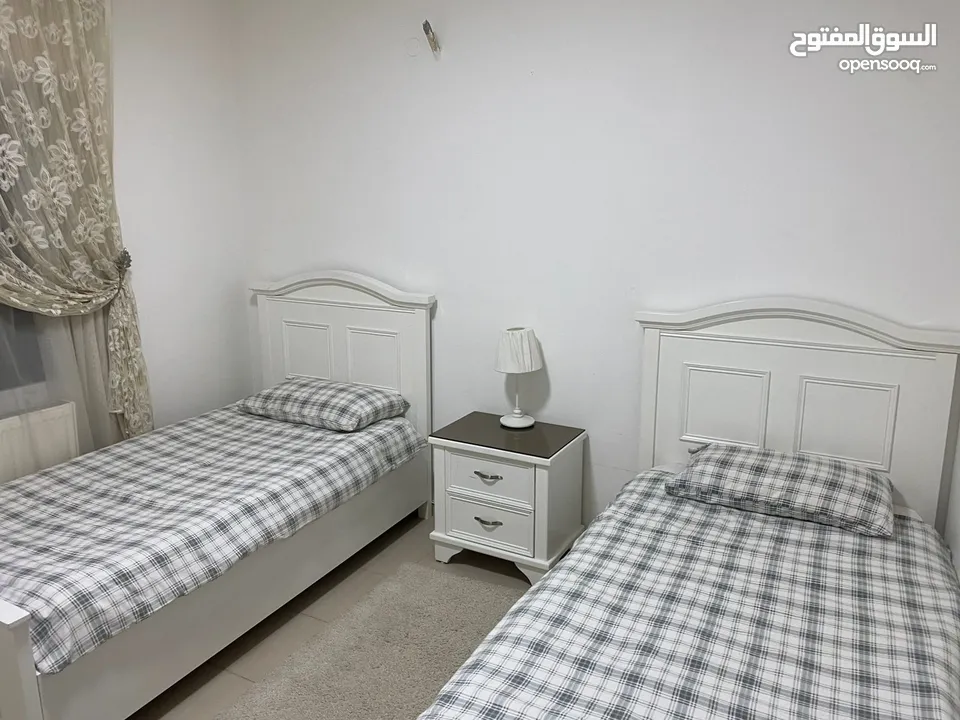 شقة مفروشة للايجار في عمان منطقة.الكرسي منطقة هادئة ومميزة جدا
