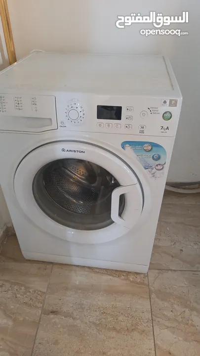 اثاث منزل بحالة الوكاله وأجهزة كهربائية