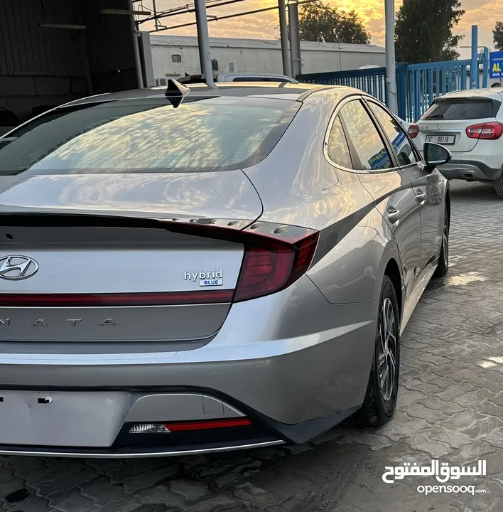 Hyundai sonata 2021 hybrid 2.0 American car