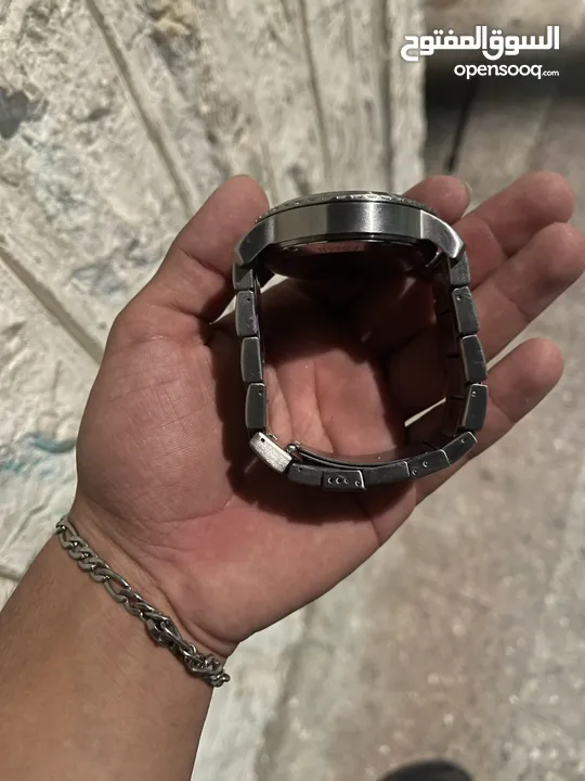 ساعة فوسيل للبيع جايه من استراليا مش مستعمله كثير