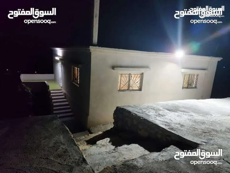 مزرعه مع بيت ريفي جاهز حديث مفروش جاهز يصلح مزرعه او سكن ريفي