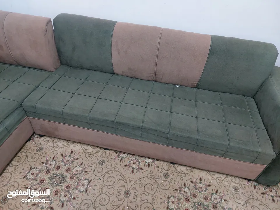 طقم كورنر بحالة جيدة جدا وبسعر مغري