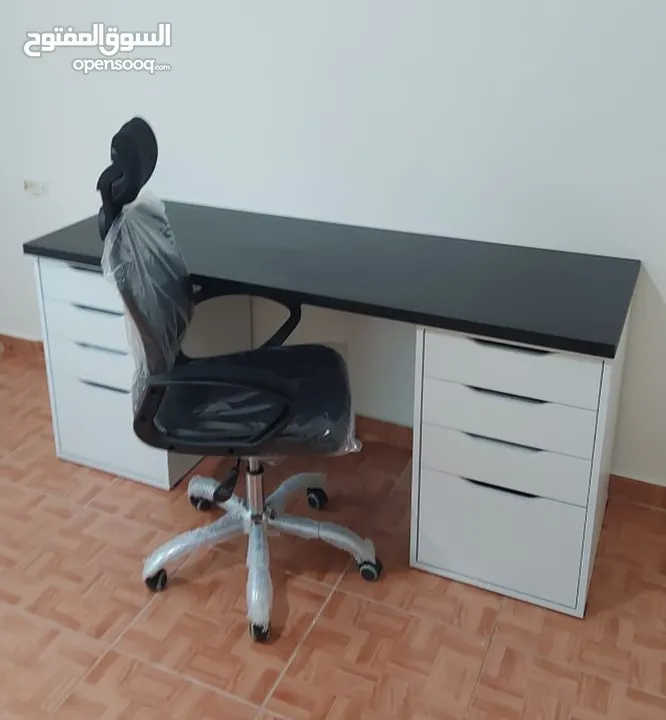 طاولة مكتب مميزة للألعاب والكمبيوتر تتوفر بعدة الوان وقياسات حسب الطلب اطلبها الأن بسعر مميز