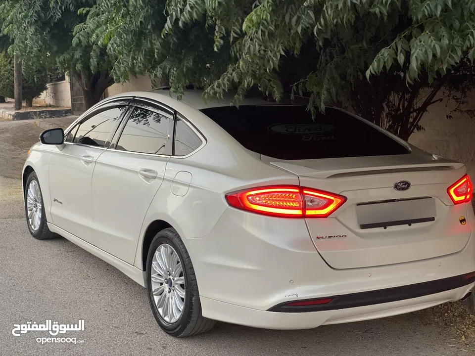 فورد فيوجن فل كامل فحصها 5 نجوم