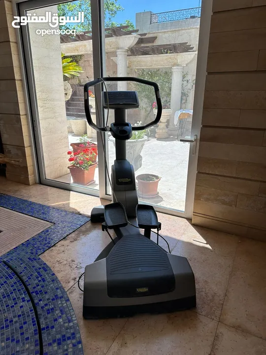 technogym  excite 700i Cardio wave LED