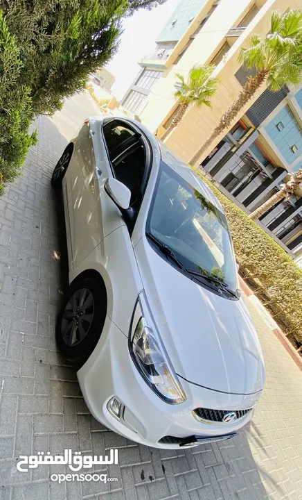 هونداي اكسنت 2020/ بصمه /فل اضافات / دهان الشركه بالكامل