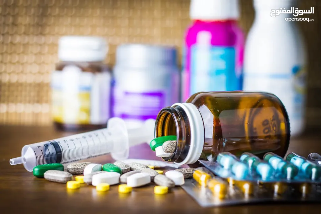 صيدلانية ومدرّسة مواد صيدلة  Biology, Anatomy,  Physiology, Pharmacology, and clinical pharmacy