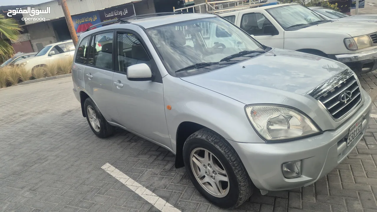 Tiggo cherry Model 2009 well condition running car only 92000 running Automatic passing oct2025