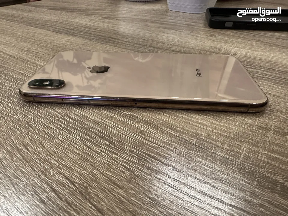 IPHONE XS MAX