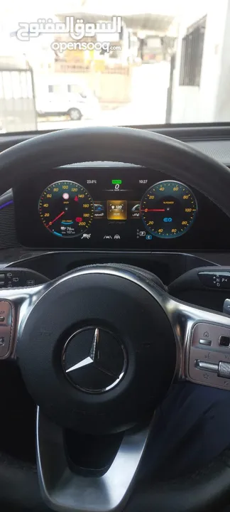 مرسيدس 2023 equc 400 4matic amg line بسعر مميز 22000 بدون جمرك 4 جيد قابل للتفاوض