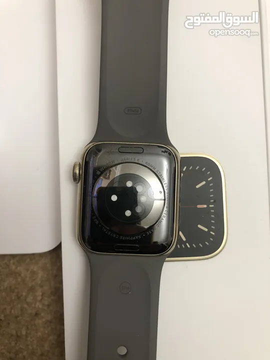 ساعة ابل الجيل السادس Apple Watch 6 series