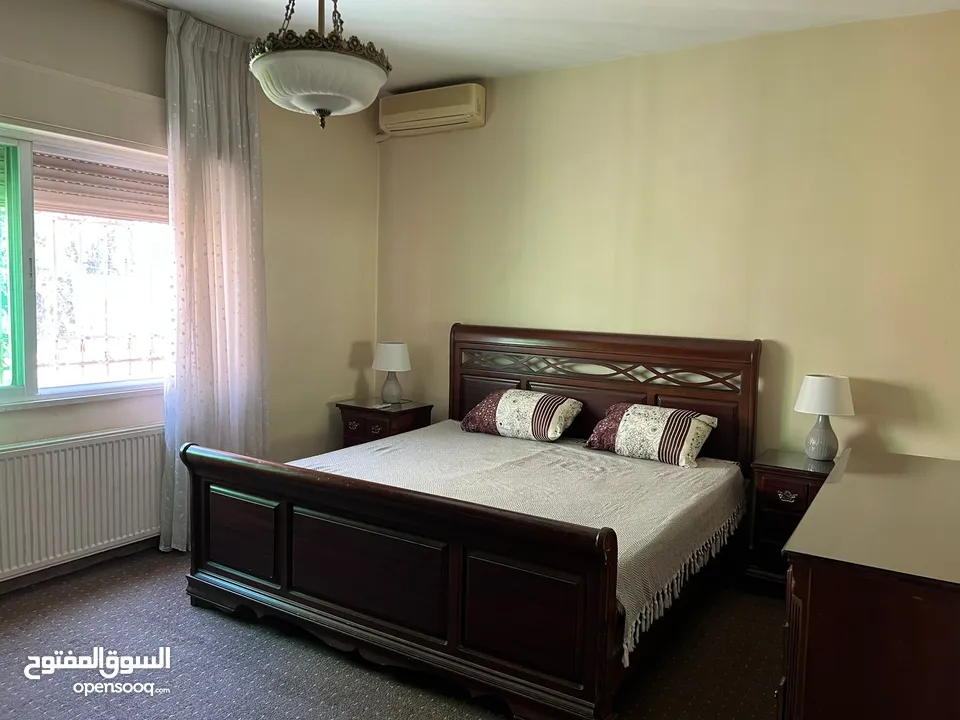 شقة مميزة للبيع في الصويفية - خلف المدارس الأمريكية طابق ثاني 205م تشطيب سوبر ديلوكس