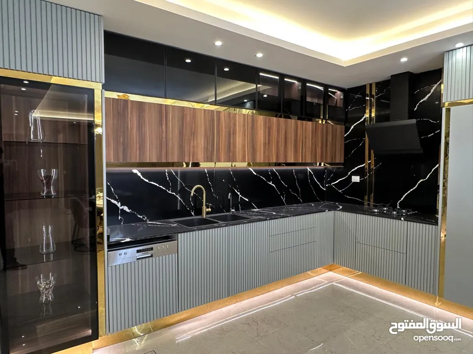 شقة 6 غرف نوم للايجار في الظهير ( Property 39856 )-175046761