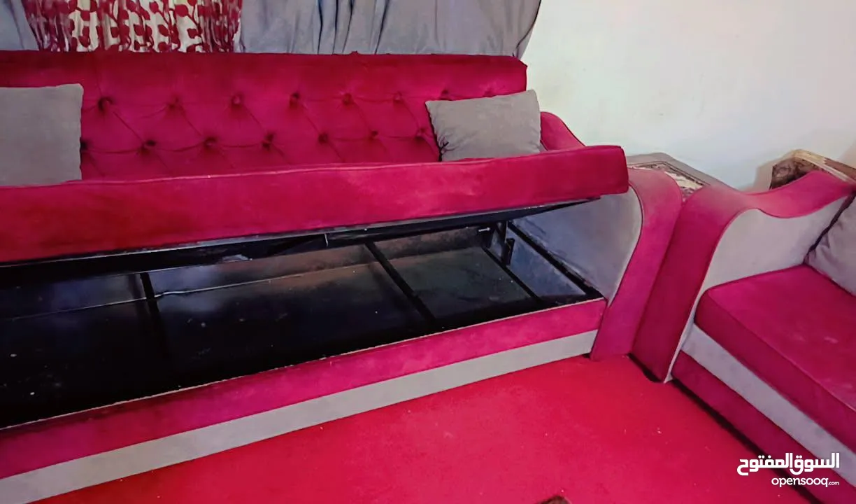 صوفا بيد متحرك للبيع بسعر مغري عدد 3