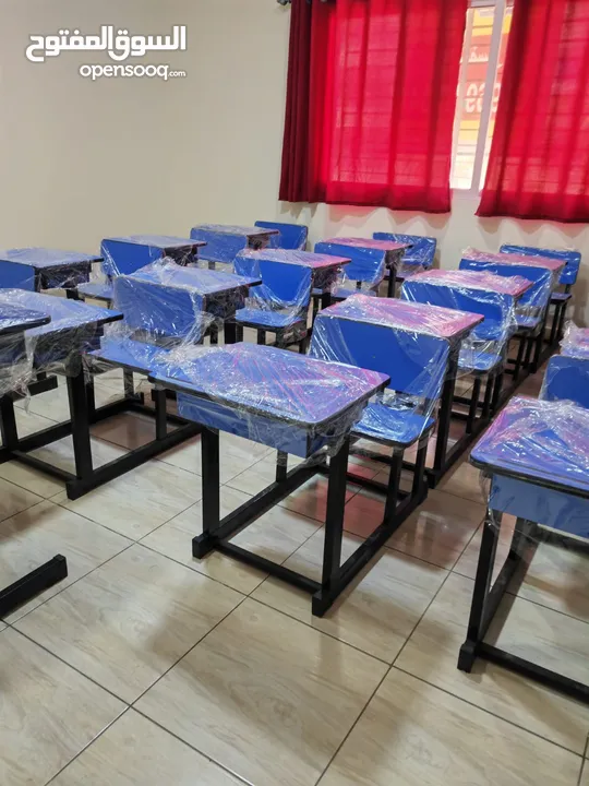 دروج مدرسية مقعد مفرد   وكافة تجهيزات المدارس