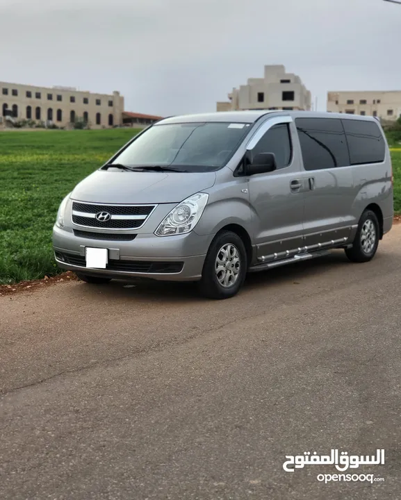باص توصيل 7 ركاب رحلات  استقبال من المطار #المطار جسر الشيخ حسين ،. Mini van recei