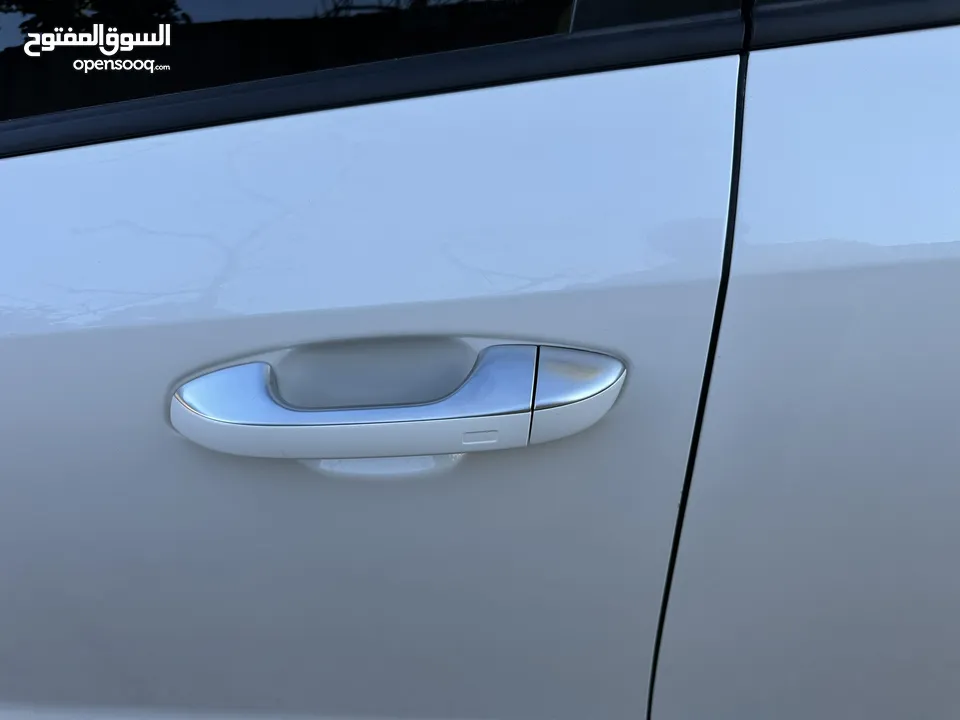 كيا نيرو 2022 الأكثر مبيعا