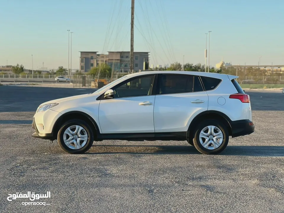 Make.Toyota RAV4  Model.2015 Milage.91km  Very good condition  Mid option   VERY GOOD AND CLEAN COND