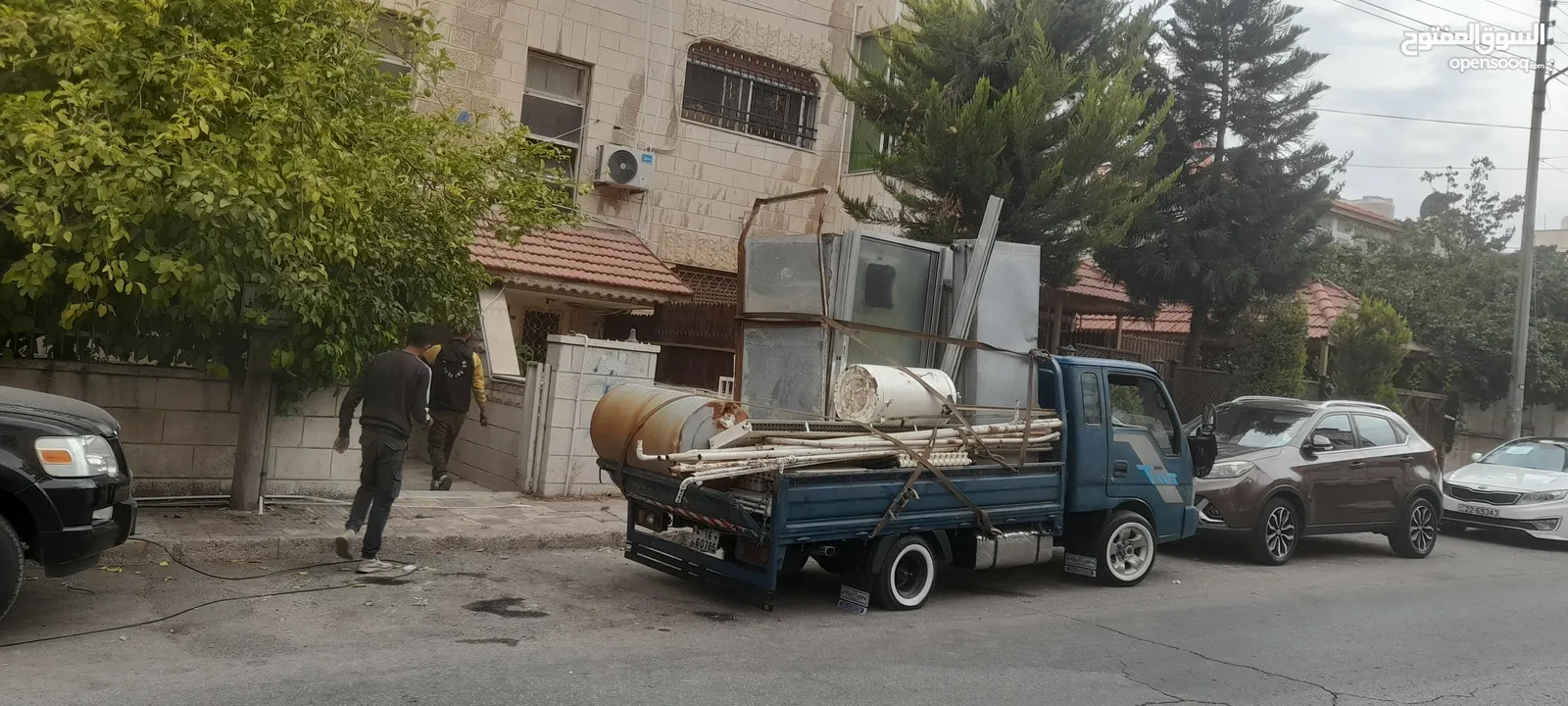 شراه بويلر تنكات حديد شبابيك بواب مكيفات ثلاجات رديترات موسير اطقم شمسي معدات تقيله جميع الحديد