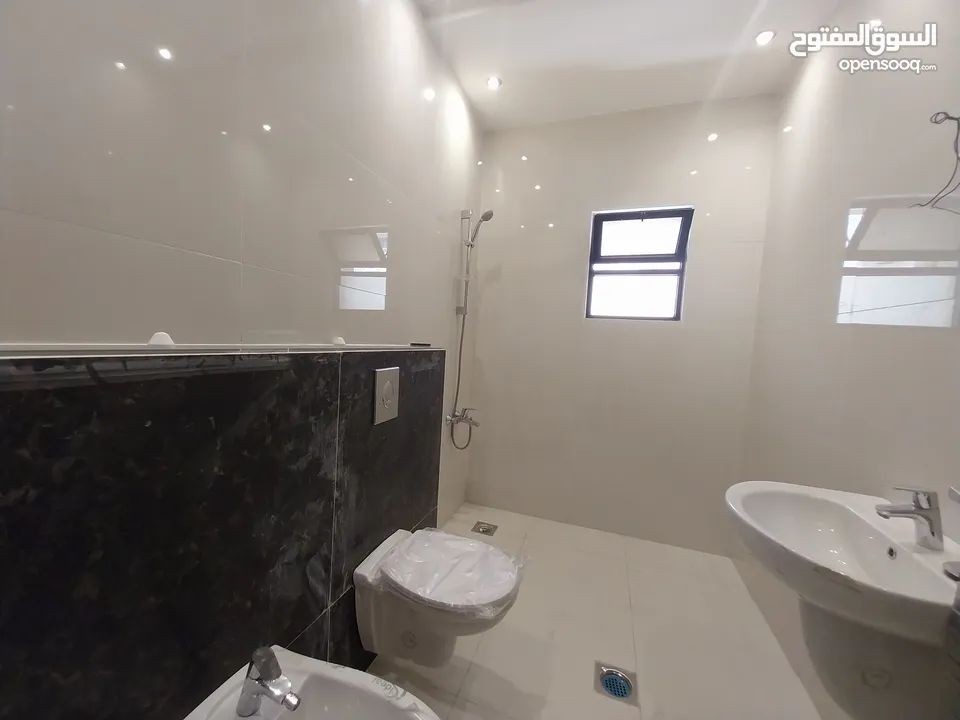 شقة للايجار في عبدون  ( Property 33440 )-175072472