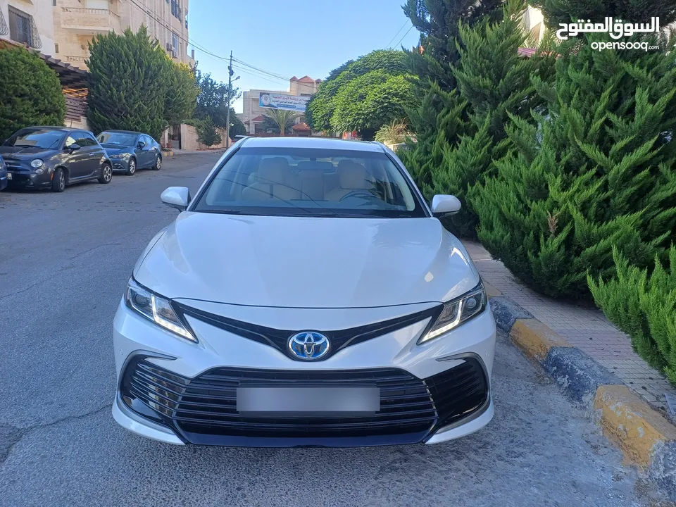 Toyota Camry LE 2024 مالك اول من الزيرو بحالة الشركة