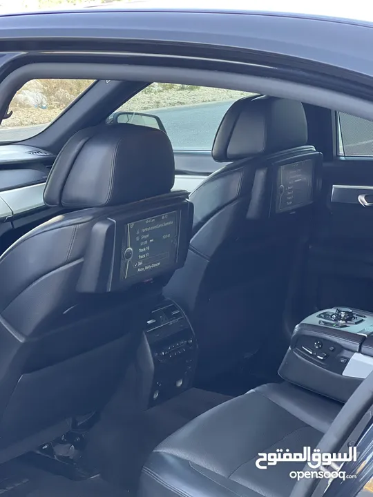 BMW750i long