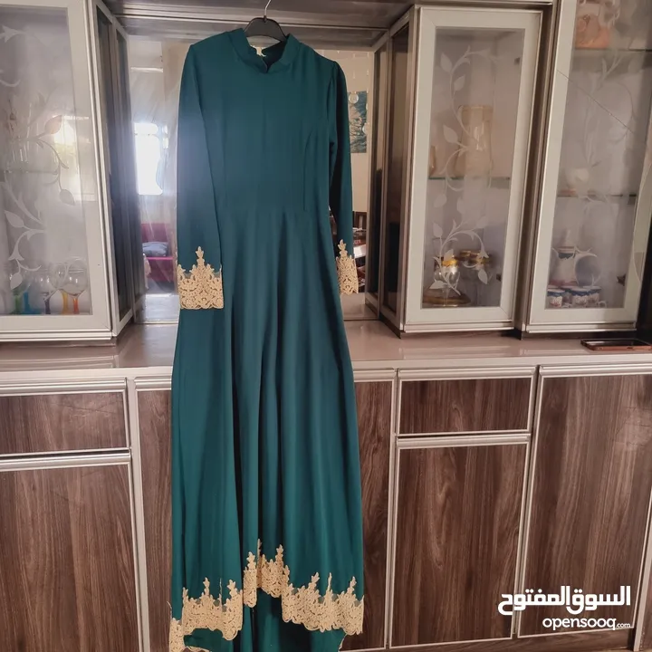 فستان كاجوال وفساتين مناسبات